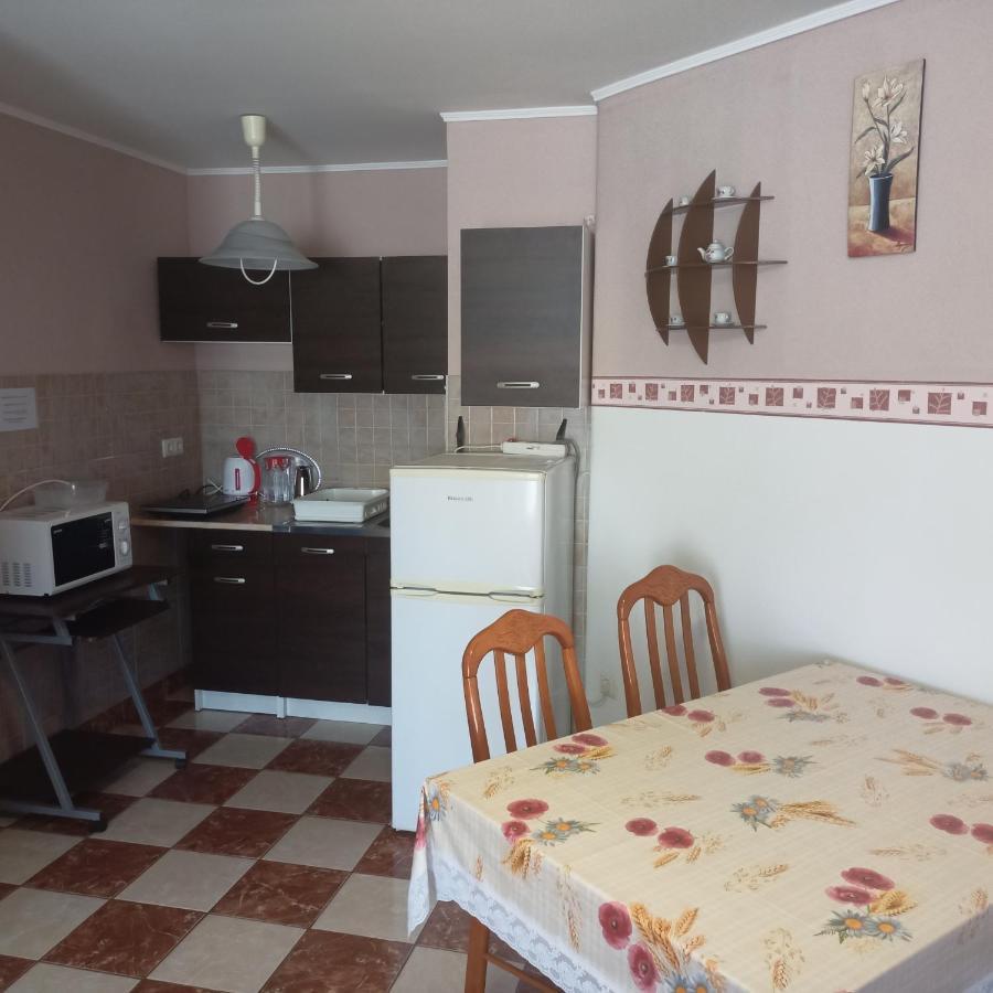 Livia Apartman Bük Esterno foto