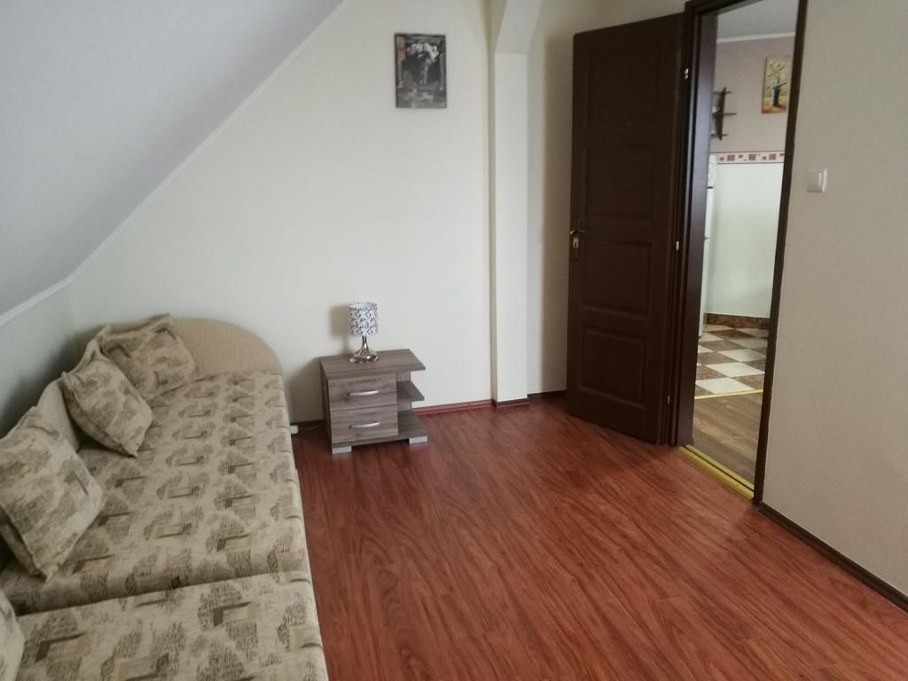 Livia Apartman Bük Esterno foto